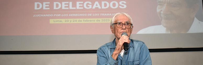 Héctor Béjar brinda charla magistral para dirigentes de la FTCCP